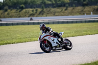 Rockingham-no-limits-trackday;enduro-digital-images;event-digital-images;eventdigitalimages;no-limits-trackdays;peter-wileman-photography;racing-digital-images;rockingham-raceway-northamptonshire;rockingham-trackday-photographs;trackday-digital-images;trackday-photos